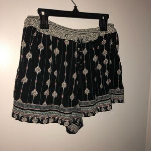 Flowy shorts
